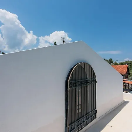 Psi-theros Apartmán *